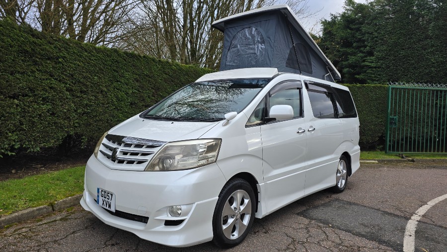 375 Toyota Alphard 2.4L Automatic